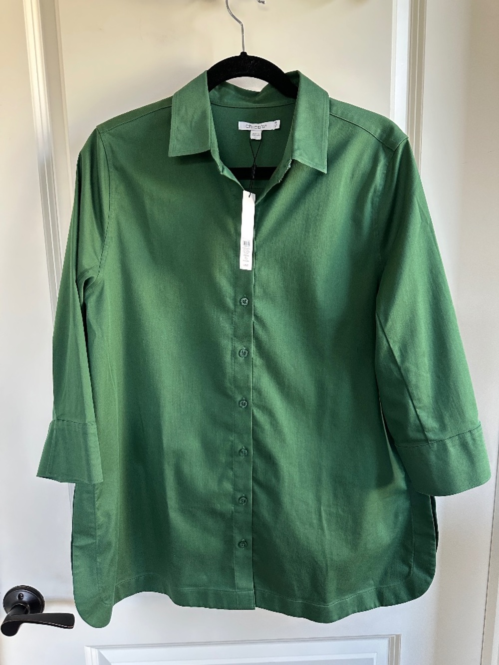 Chico's Tunic No-Iron Solid Green Blouse Size 1.5  US 10  NWT
